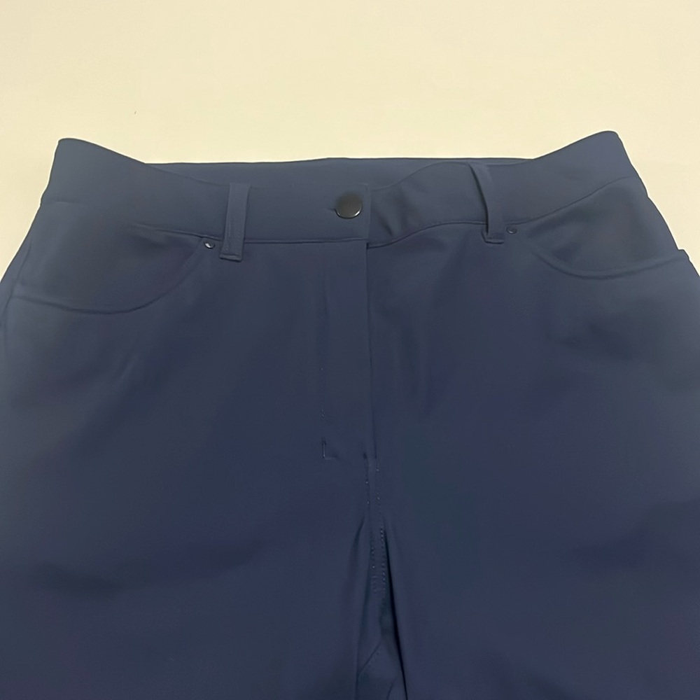 Lululemon navy skinny stretch fast drying comfortable work pants
